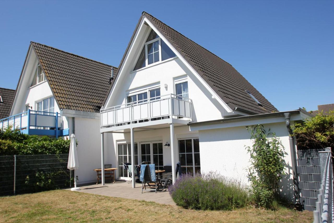 Ferienwohnung In Ruhiger Lage Und Mit Balkon - Ferienhaus Solamar Fewo Og Breege Esterno foto